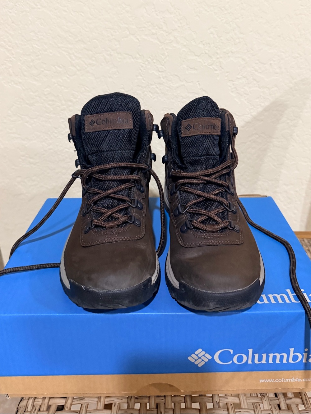 Columbia Women's Newton Ridge Plus Waterproof Hiking Boot - Picture 7 of 9